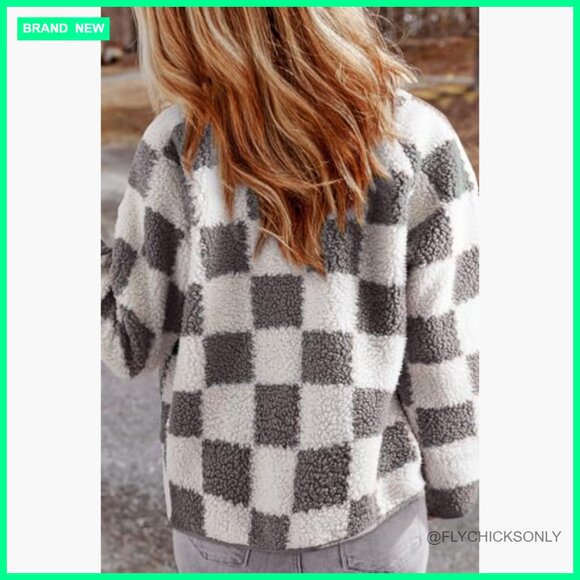 Polyester Sherpa Fleece Jacket with Button Closure and Pockets - Picture 3 of 3